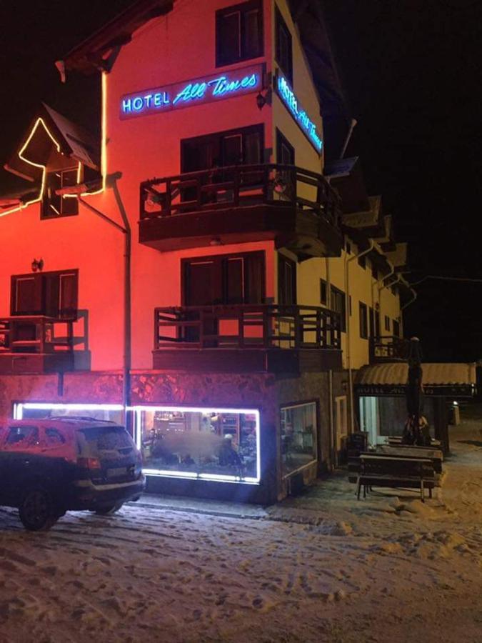 Hotel All Times Timișu de Jos Esterno foto