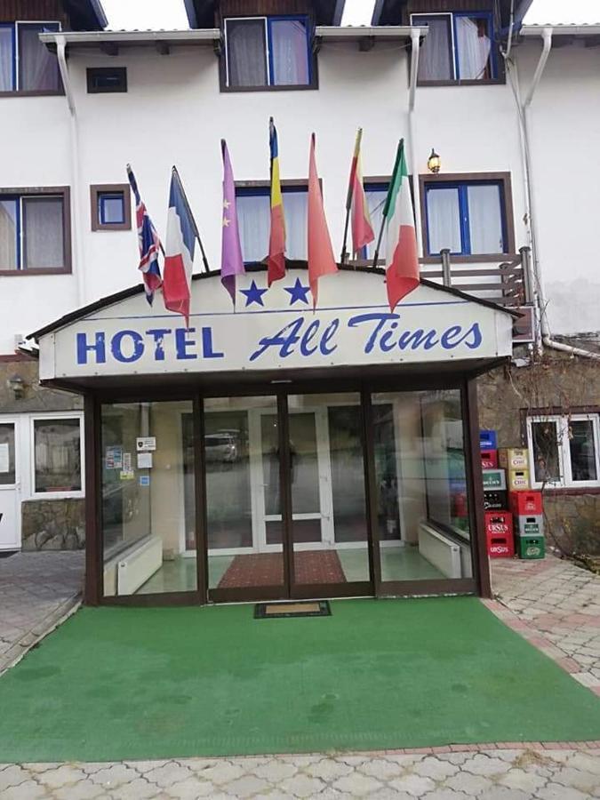 Hotel All Times Timișu de Jos Esterno foto