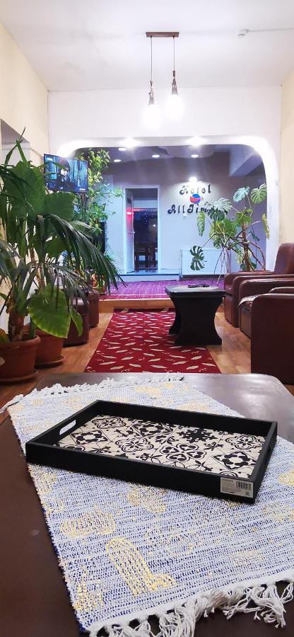 Hotel All Times Timișu de Jos Esterno foto