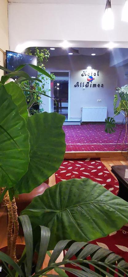 Hotel All Times Timișu de Jos Esterno foto